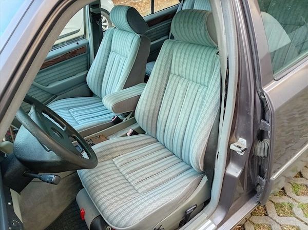 MERCEDES-BENZ 300 1991 — imagine 9