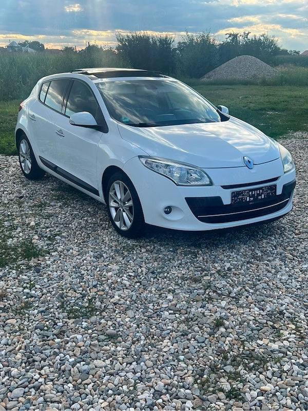 RENAULT Megane 2010 — imagine 7