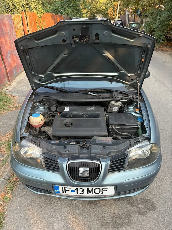 SEAT Cordoba 2005 — imagine 5