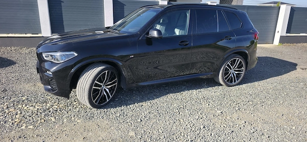 BMW X Series (Generic) 2021 — imagine 2