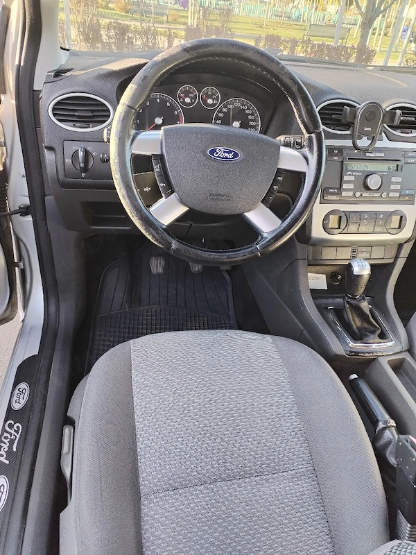 FORD Focus 2007 — imagine 5