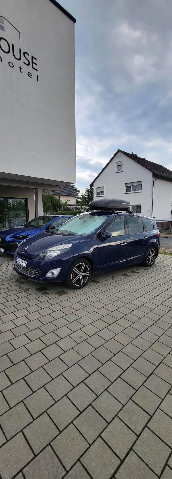 RENAULT Grand Scenic 2010 — imagine 3