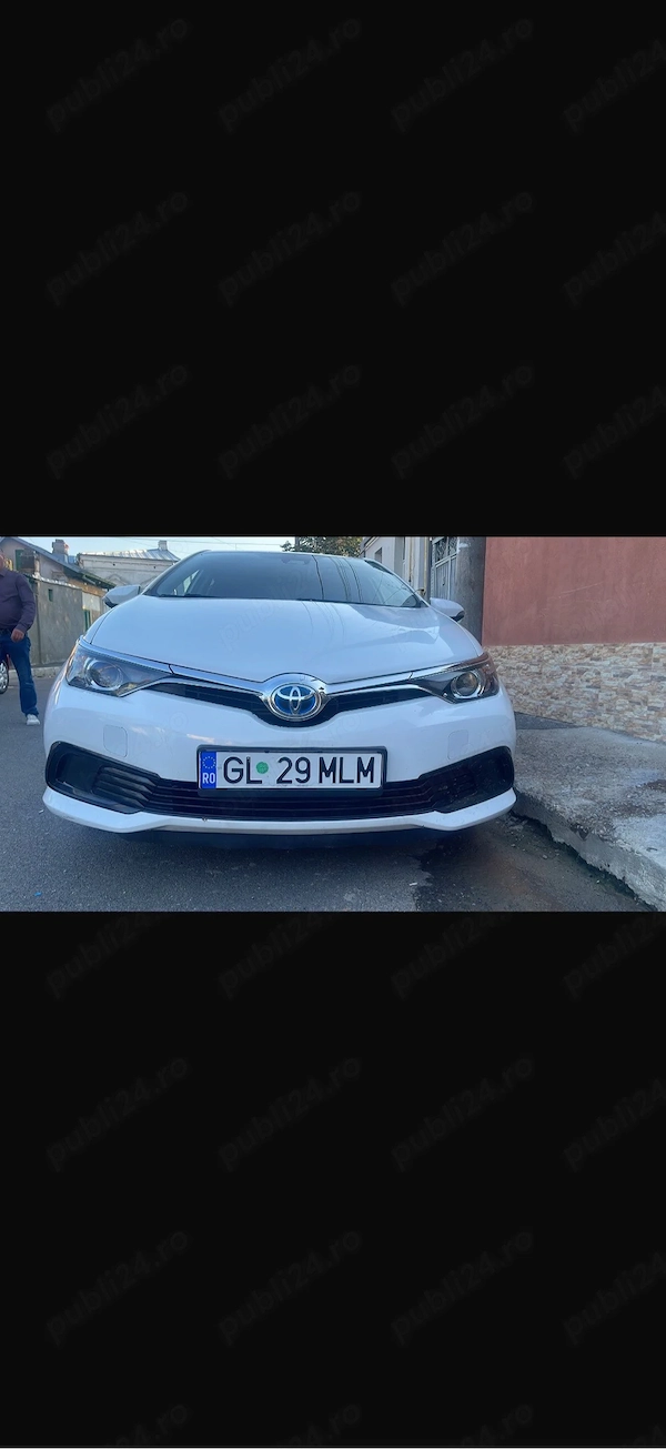 TOYOTA Auris 2015 — imagine 2