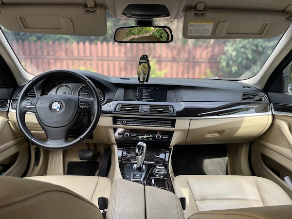 BMW 5 Series 2011 — imagine 10
