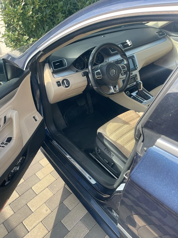 VOLKSWAGEN Passat CC 2011 — imagine 8