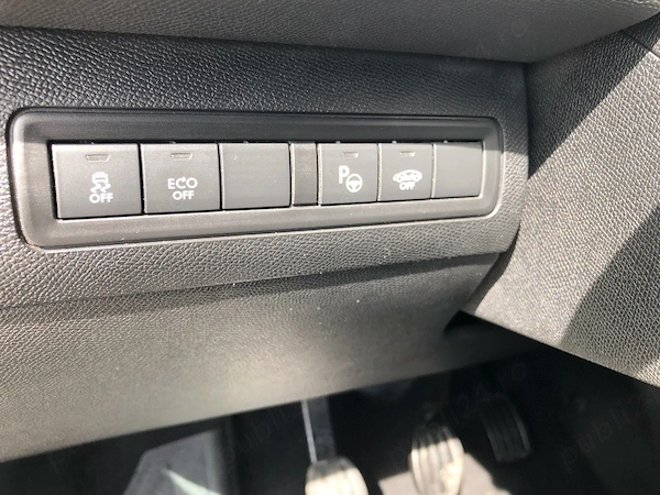 PEUGEOT 308 2015 — imagine 4