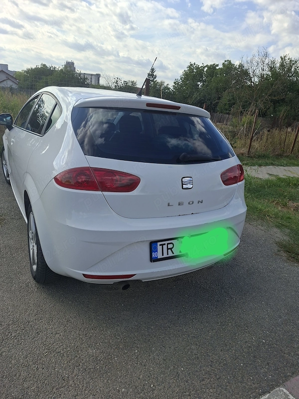 SEAT Leon 2011 — imagine 4