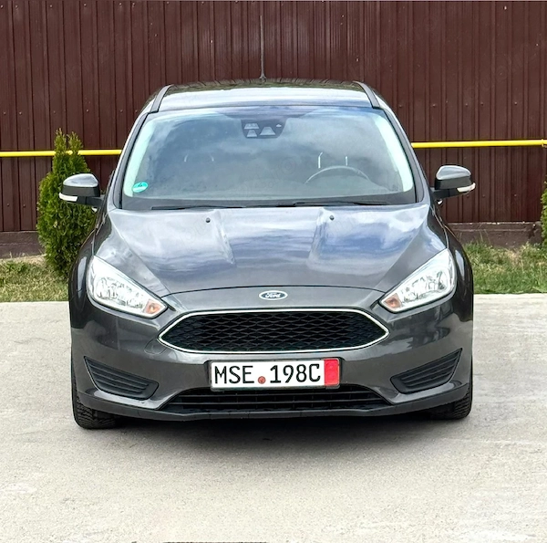 FORD Focus 2015 — imagine 3