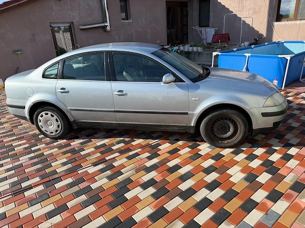 VOLKSWAGEN Passat 2003 — imagine 3