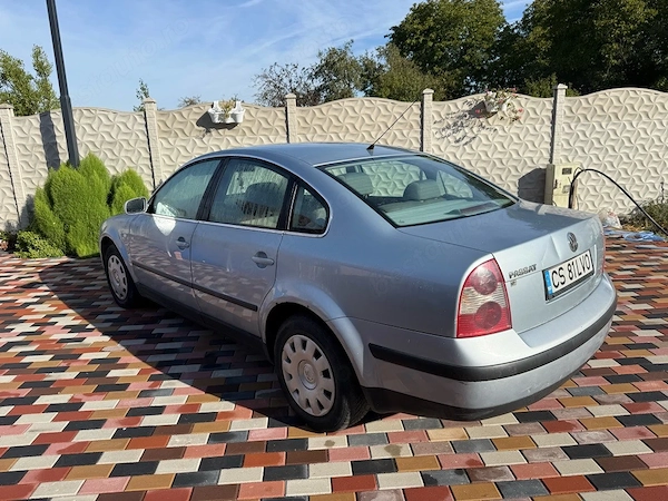 VOLKSWAGEN Passat 2003 — imagine 2