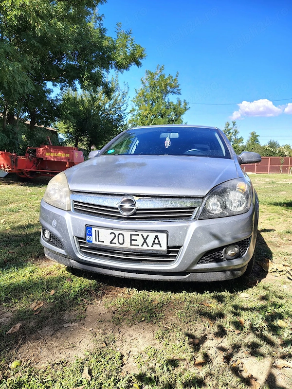 OPEL Astra 2012 — imagine 4