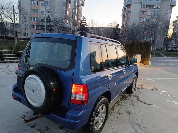 MITSUBISHI Pajero 2002 — imagine 3