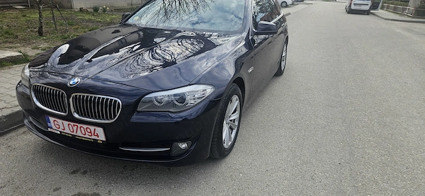 BMW 5 Series 2012 — imagine 4