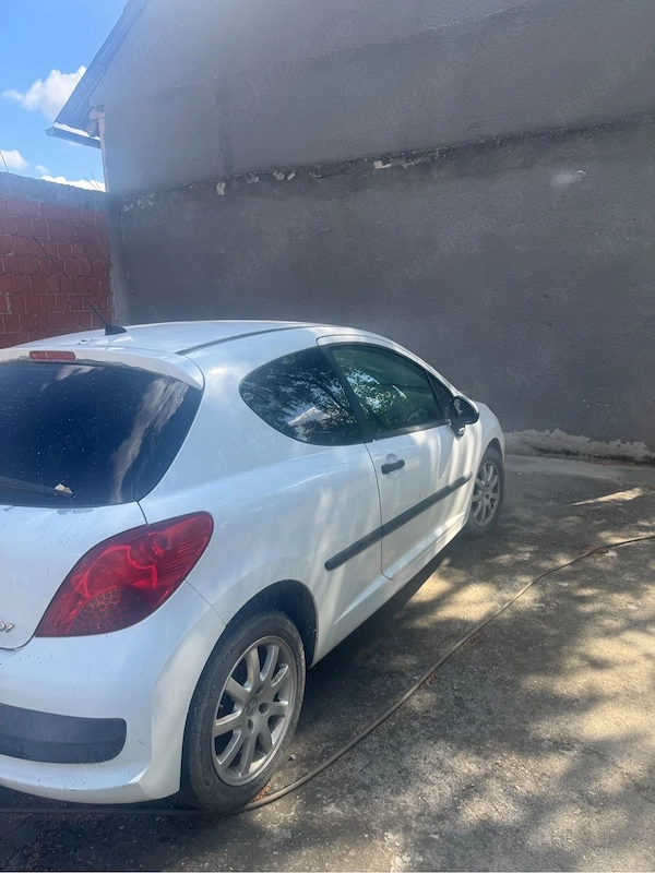 PEUGEOT 207 2008 — imagine 4