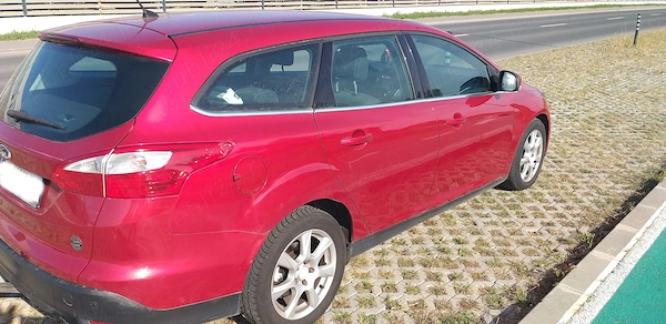 FORD Focus 2013 — imagine 3
