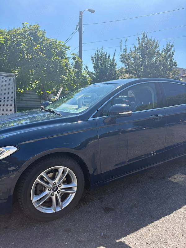 FORD Mondeo 2019 — imagine 10