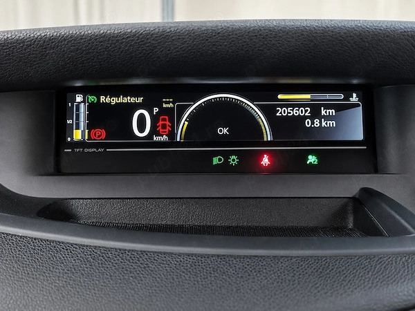 RENAULT Grand Scenic 2016 — imagine 16