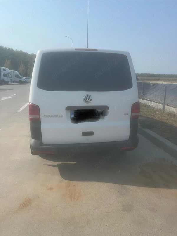 VOLKSWAGEN Caravelle 2015 — imagine 3