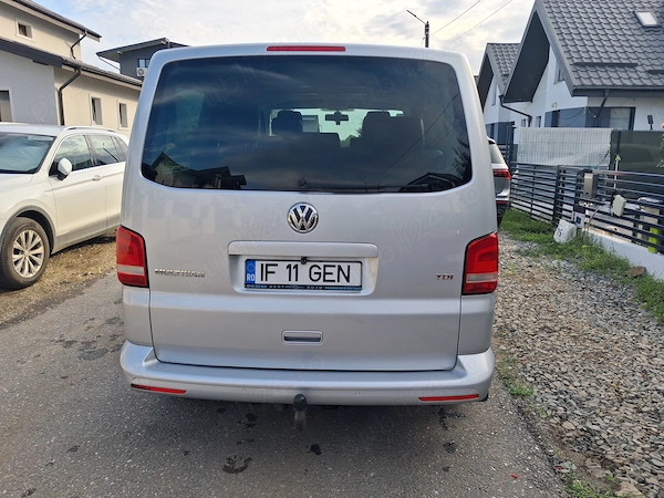 VOLKSWAGEN Multivan 2014 — imagine 4