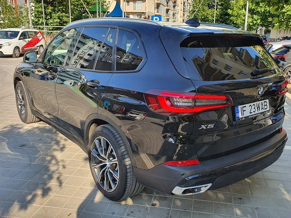 BMW X Series (Generic) 2021 — imagine 3
