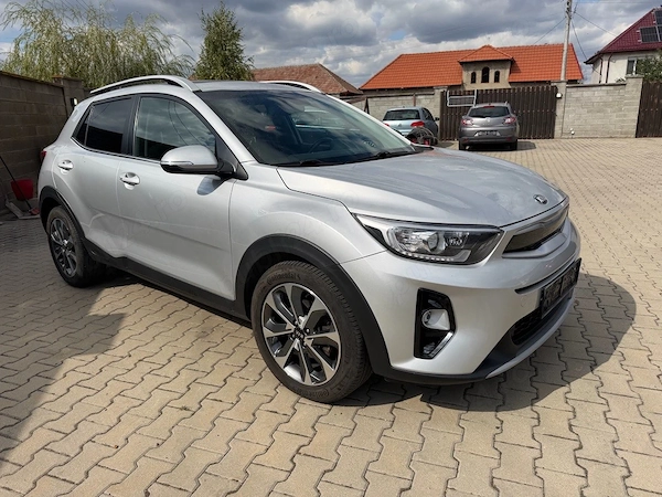 KIA Stonic 2018 — imagine 16