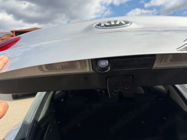 KIA Stonic 2018 — imagine 4