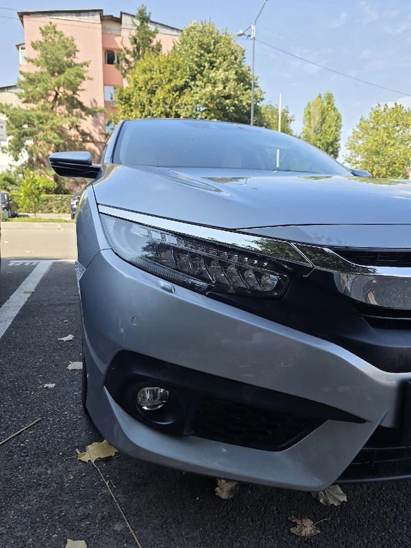HONDA Civic 2018 — imagine 8