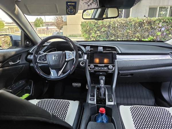 HONDA Civic 2018 — imagine 10