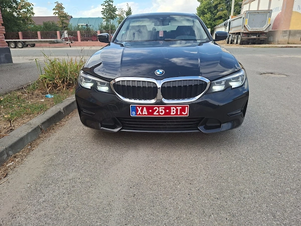 Proprietar, vand Bmw Seria 3, an 2020, diesel