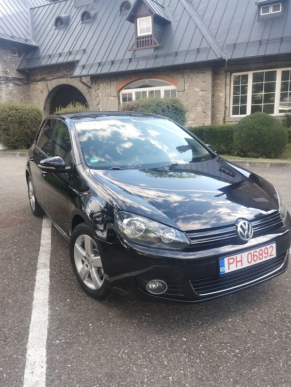 Volkswagen Golf 6 2012 model Style negru metalizat