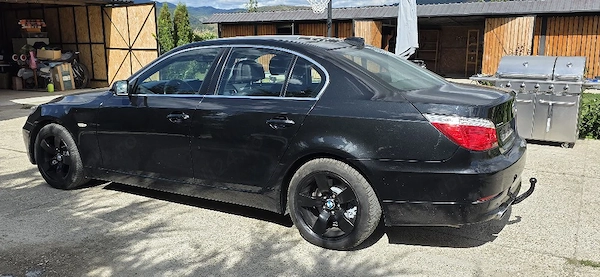 BMW 5 Series 2009 — imagine 2
