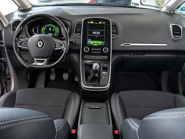 RENAULT Grand Scenic 2018 — imagine 13