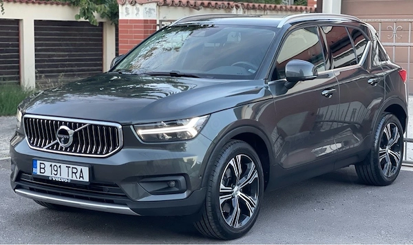 VOLVO XC40 2019 — imagine 4