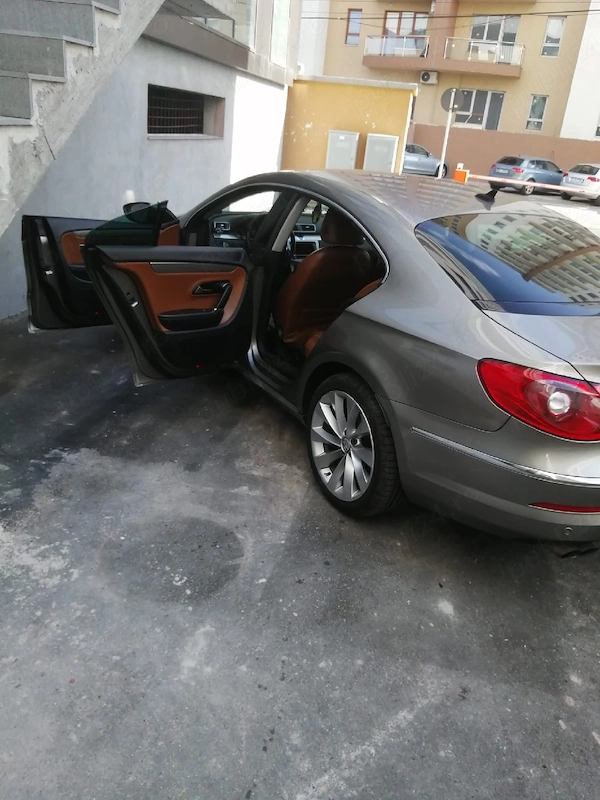 VOLKSWAGEN Passat CC 2011 — imagine 4