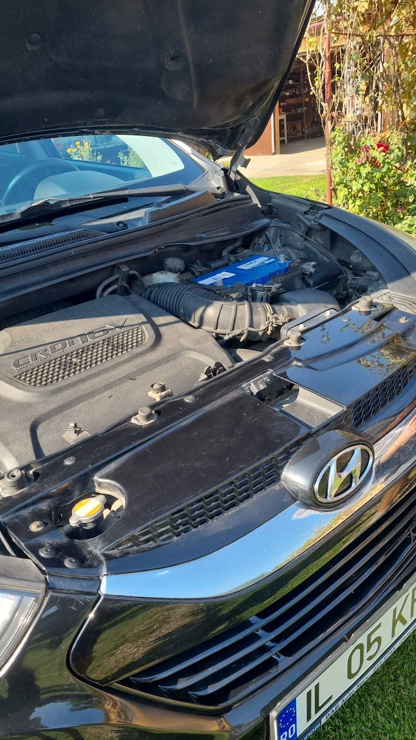 HYUNDAI ix35 2011 — imagine 4