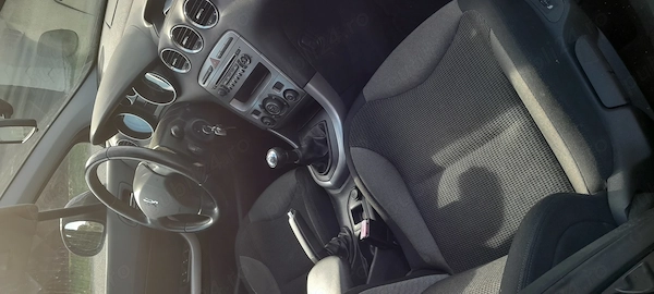 PEUGEOT 308 2010 — imagine 4