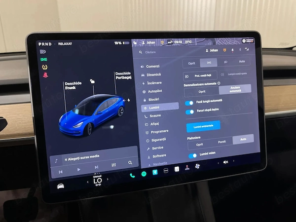 TESLA Model 3 2020 — imagine 19