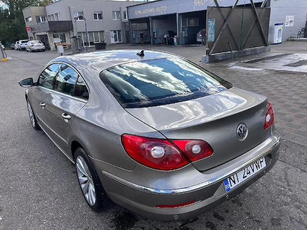 Volkswagen Passat CC