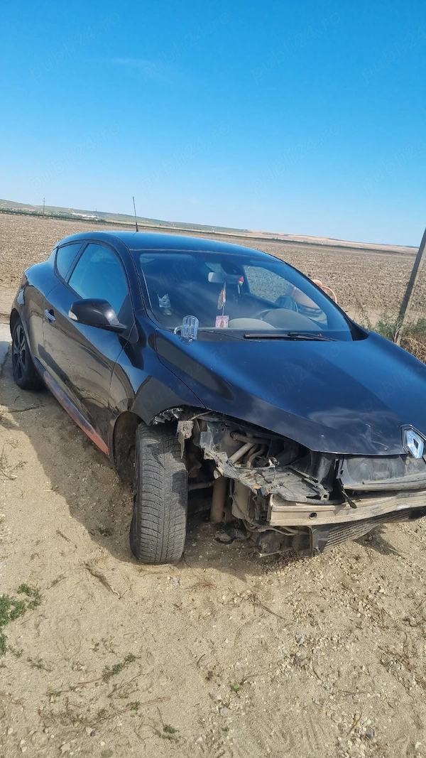RENAULT Megane 2010 — imagine 3