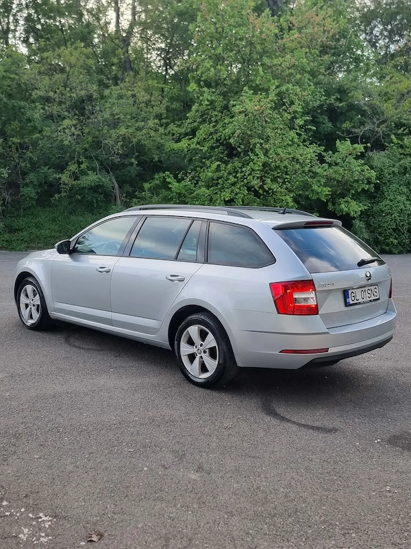 SKODA Octavia 2019 — imagine 4