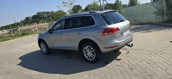VOLKSWAGEN Touareg 2010 — imagine 2