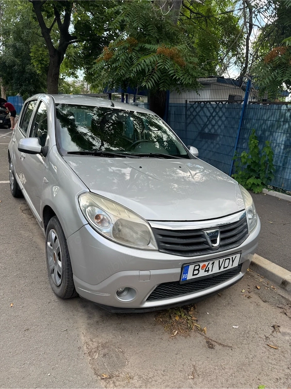 DACIA Sandero 2011 — imagine 4
