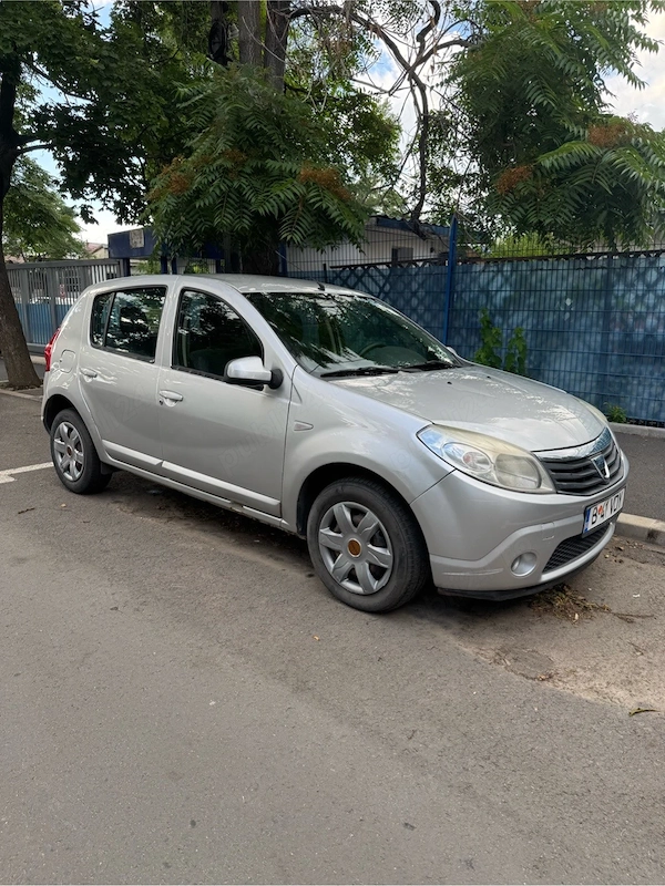 DACIA Sandero 2011 — imagine 3