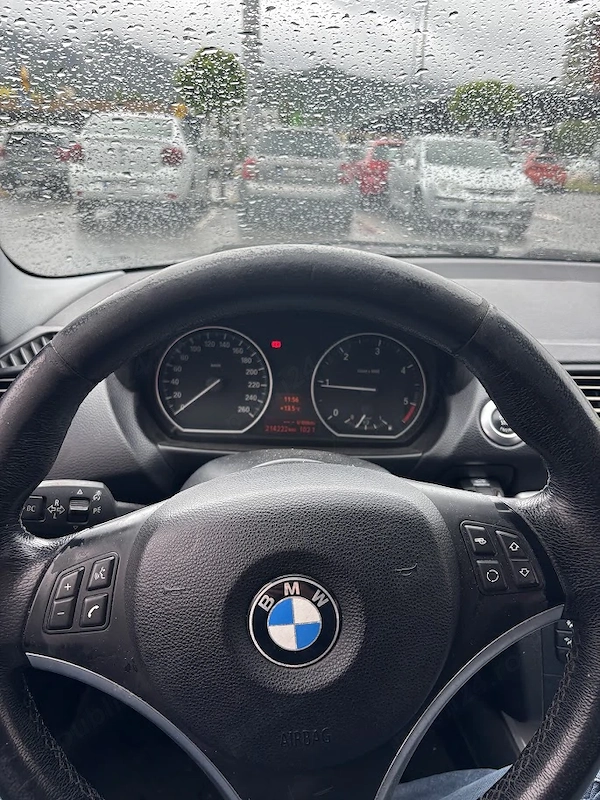 BMW 1 Series 2009 — imagine 6