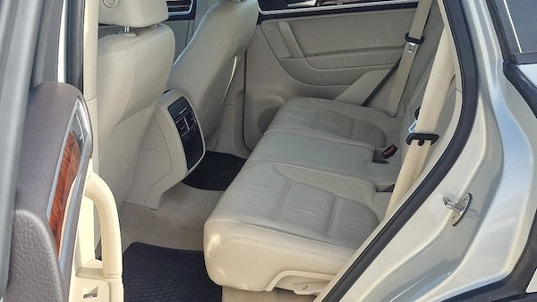 VOLKSWAGEN Touareg 2013 — imagine 4