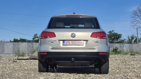 VOLKSWAGEN Touareg 2013 — imagine 3