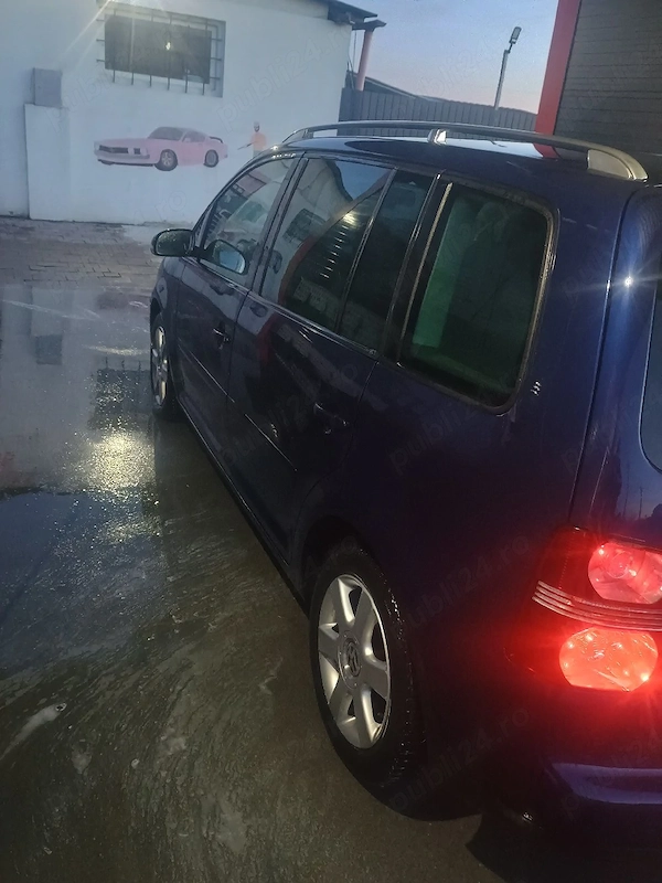 VOLKSWAGEN Touran 2003 — imagine 5