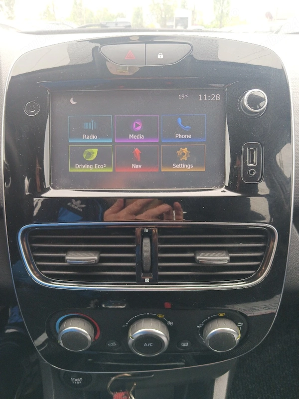 RENAULT Clio 2018 — imagine 3