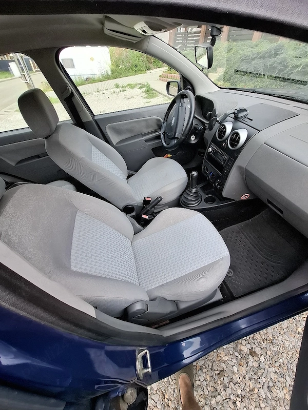 FORD Fusion 2002 — imagine 4