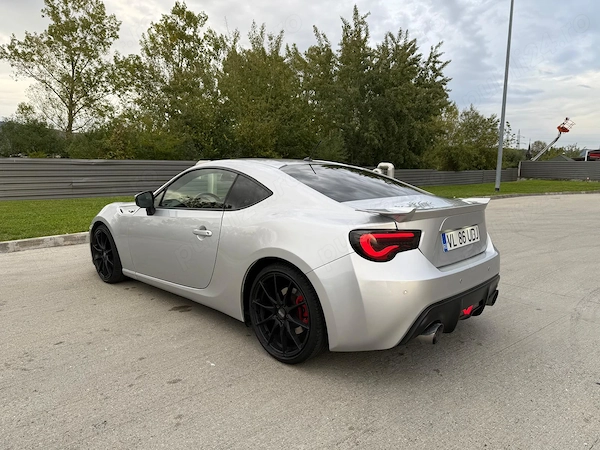 TOYOTA GT86 2013 — imagine 3